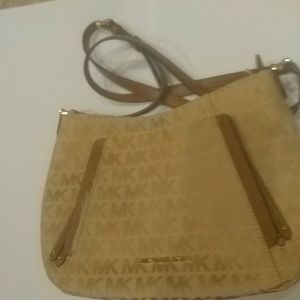 Michael Kors Medium Crossbody